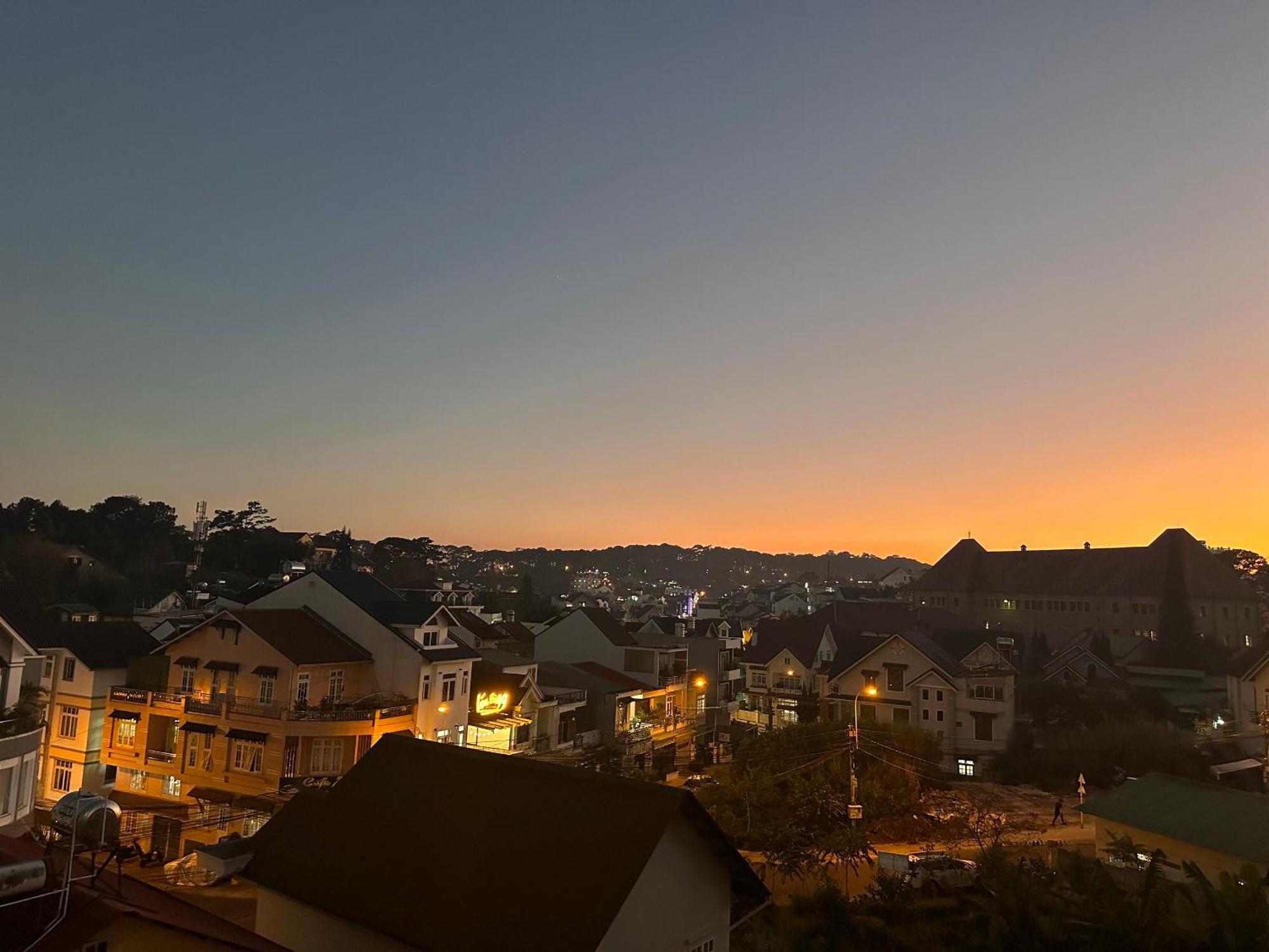 Hotel Xuan Truong Luxury Dalat Exterior foto